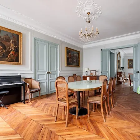 Veeve - Madeleine Majesty * باريس