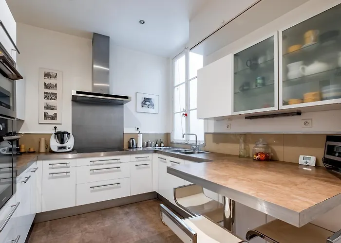 Veeve - Madeleine Majesty * Parijs